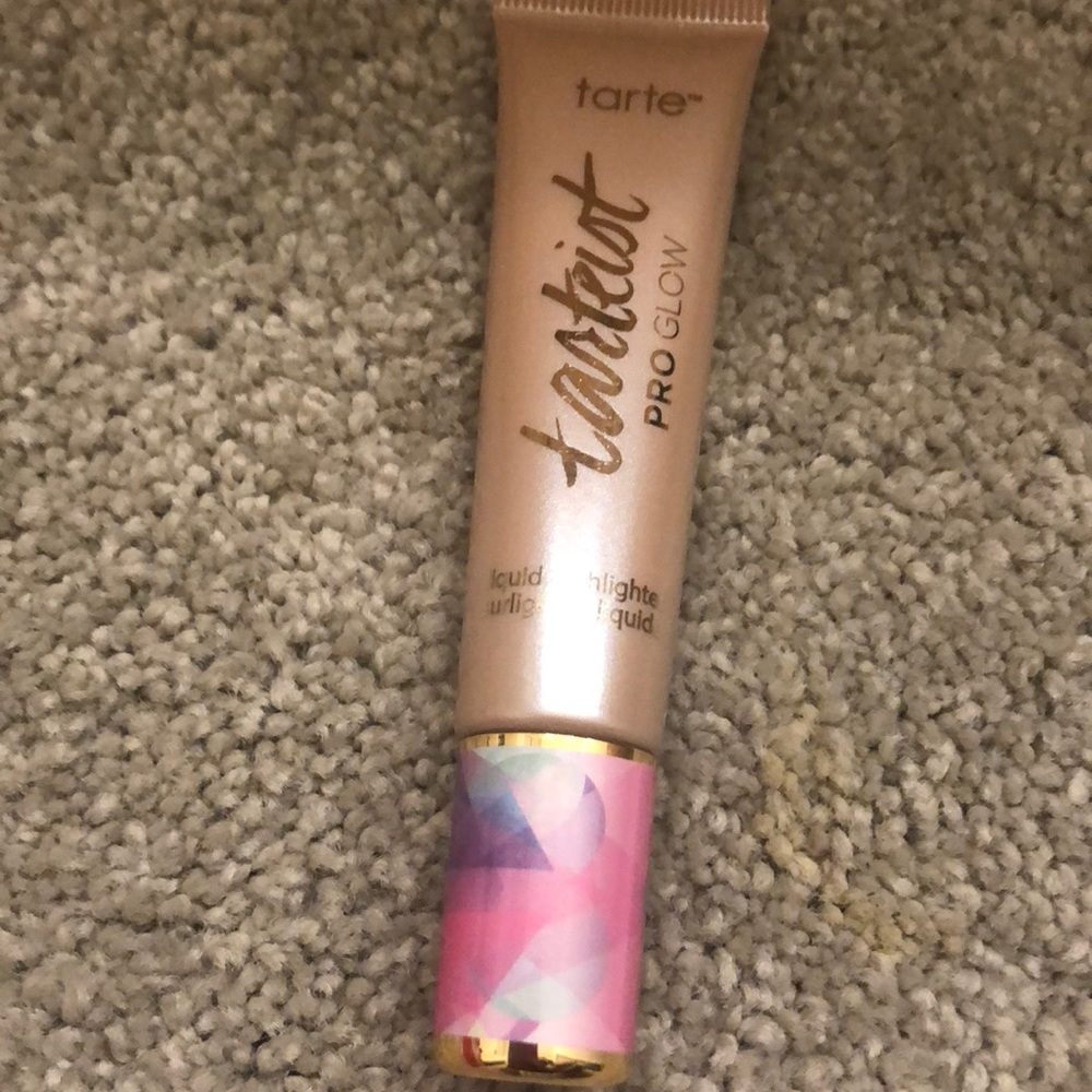 Tarte Pro Glow Highlighter